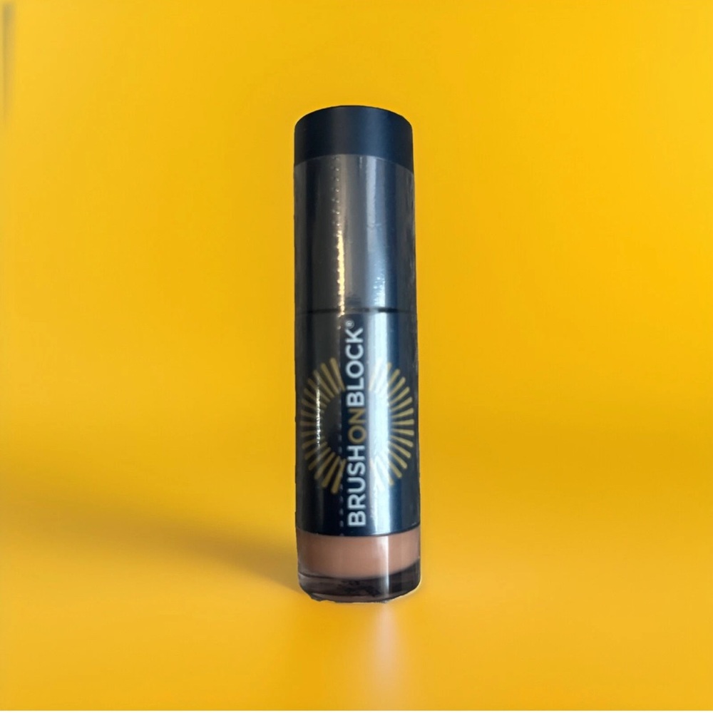 Brush On Block Sun Shine Lip Oil SPF 30 – Nude Tint (New)